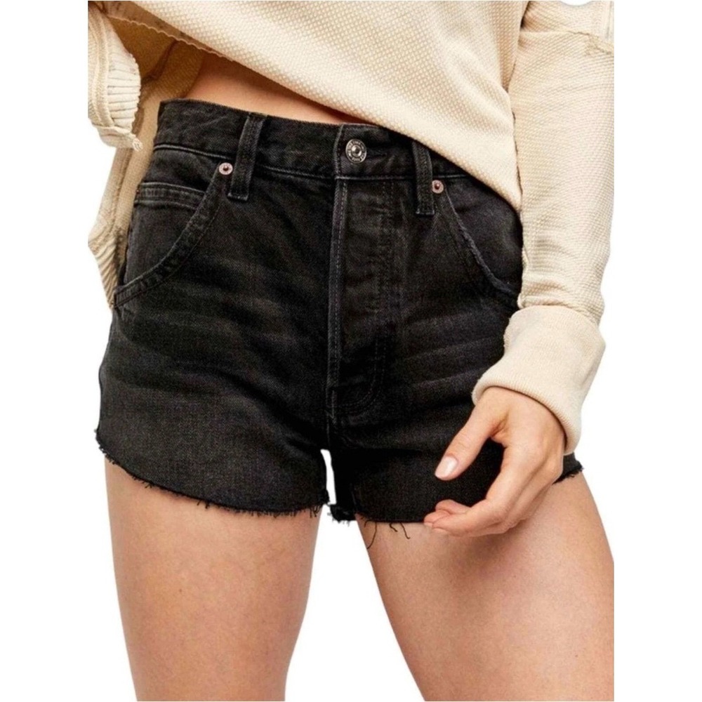 Free People We The Free Taliesin Cut Off Denim Shorts Black Womens 27